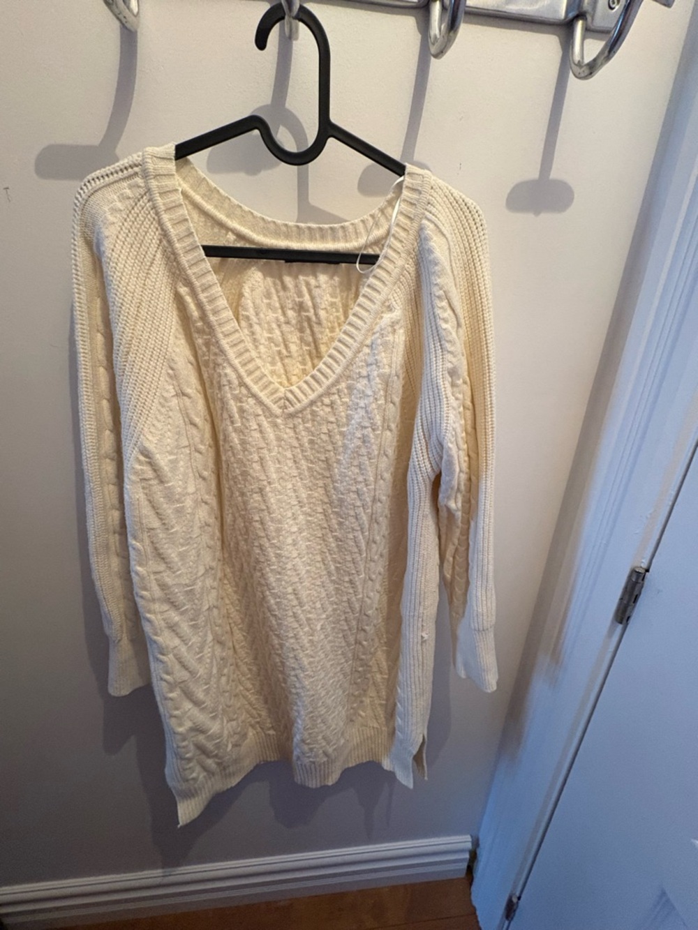 Cream V-Neck Cable Knit Women’s Sweater